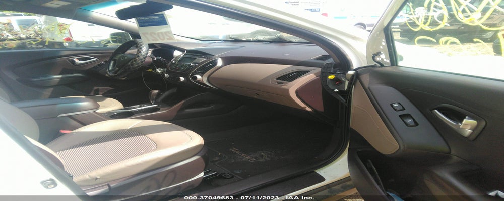 KM8JU3ACXCU524767 2012 HYUNDAI TUCSON photo no. 5