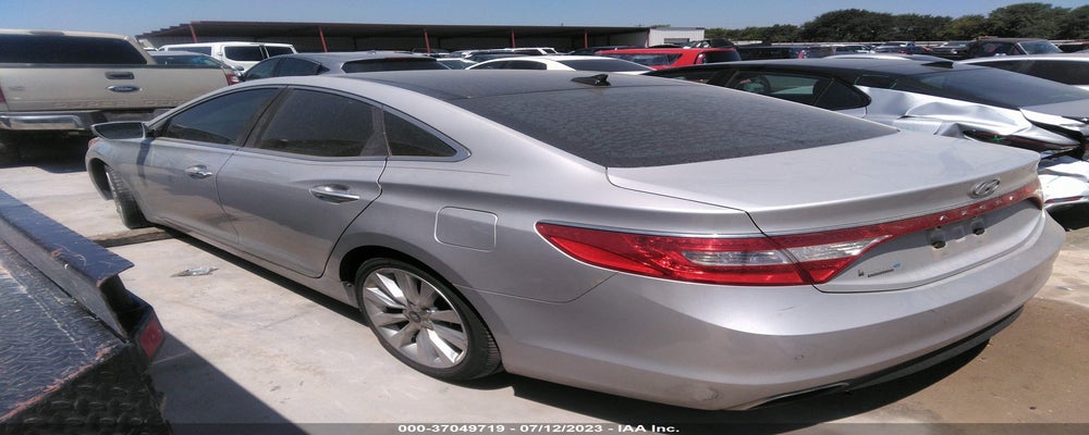 KMHFH4JG5FA483909 2015 HYUNDAI AZERA photo no. 3