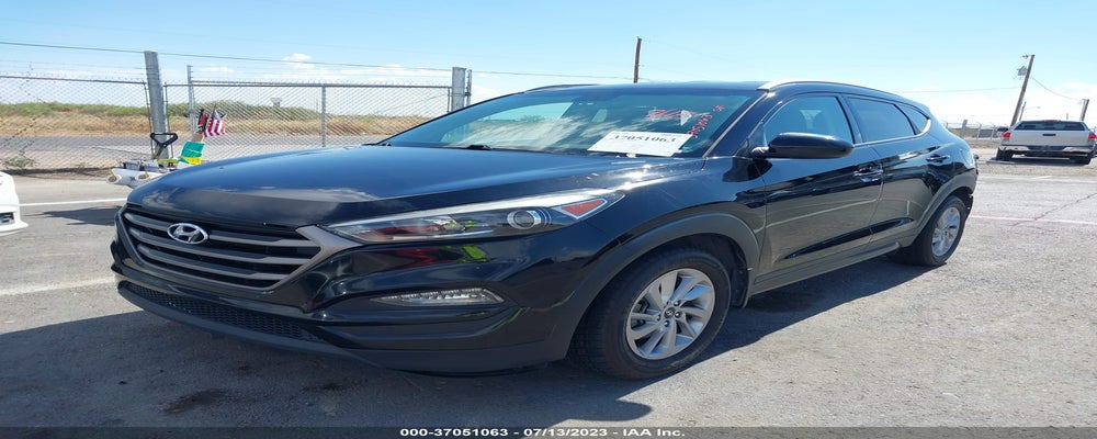 KM8J33A44GU161125 2016 HYUNDAI TUCSON photo no. 2