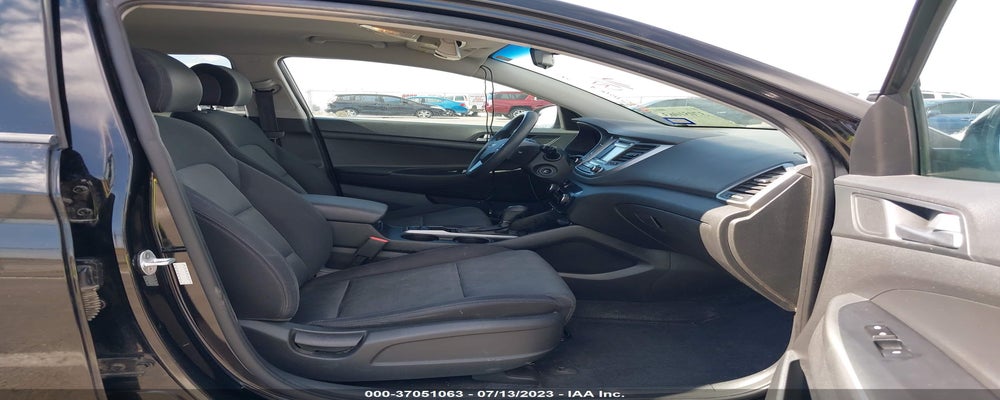 KM8J33A44GU161125 2016 HYUNDAI TUCSON photo no. 5