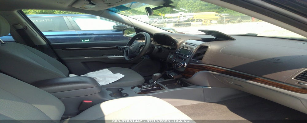 5XYZGDAB2BG074818 2011 HYUNDAI SANTA FE photo no. 5