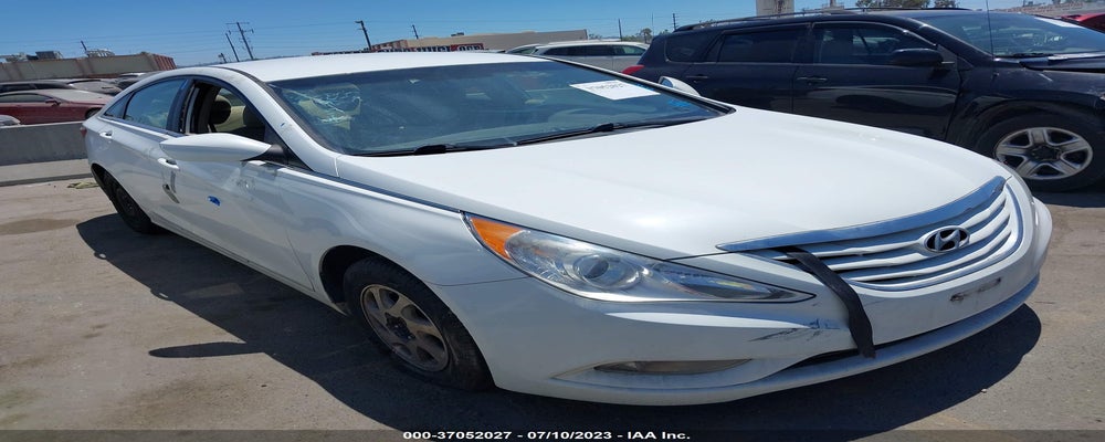 5NPEB4AC2DH803062 2013 HYUNDAI SONATA photo no. 24