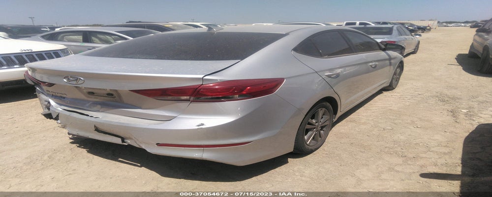 5NPD84LF5HH183265 2017 HYUNDAI ELANTRA photo no. 4