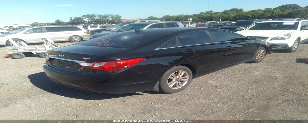 5NPEB4AC6BH262577 2011 HYUNDAI SONATA photo no. 4