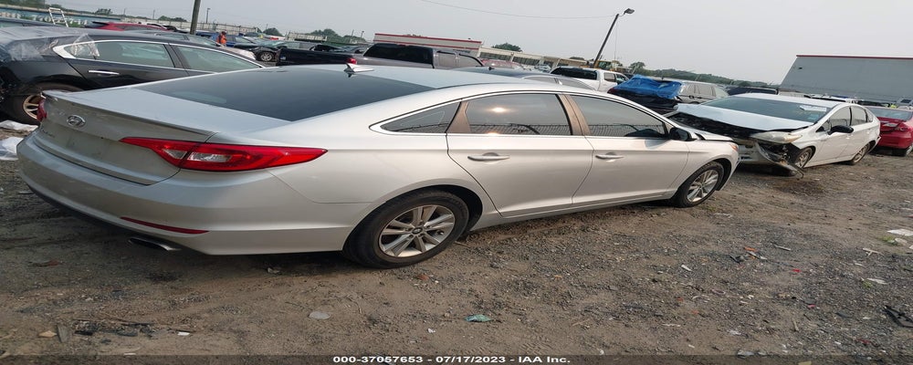 5NPE24AF5HH476866 2017 HYUNDAI SONATA photo no. 4