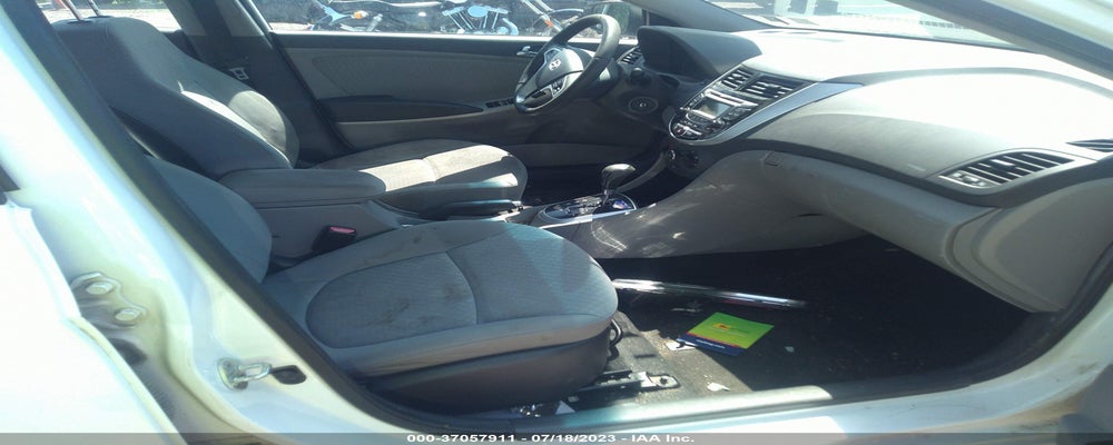 KMHCU5AE2DU062180 2013 HYUNDAI ACCENT photo no. 5