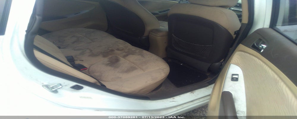 KMHCU4AE8DU315092 2013 HYUNDAI ACCENT photo no. 8