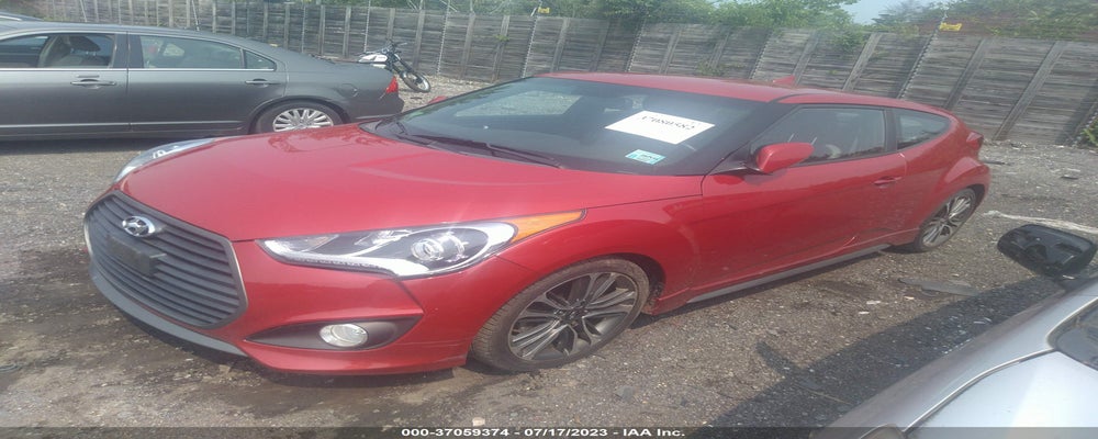 KMHTC6AE5GU294995 2016 HYUNDAI VELOSTER photo no. 2