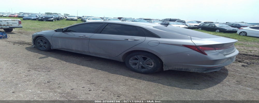 KMHLM4AG3NU271828 2022 HYUNDAI ELANTRA photo no. 3