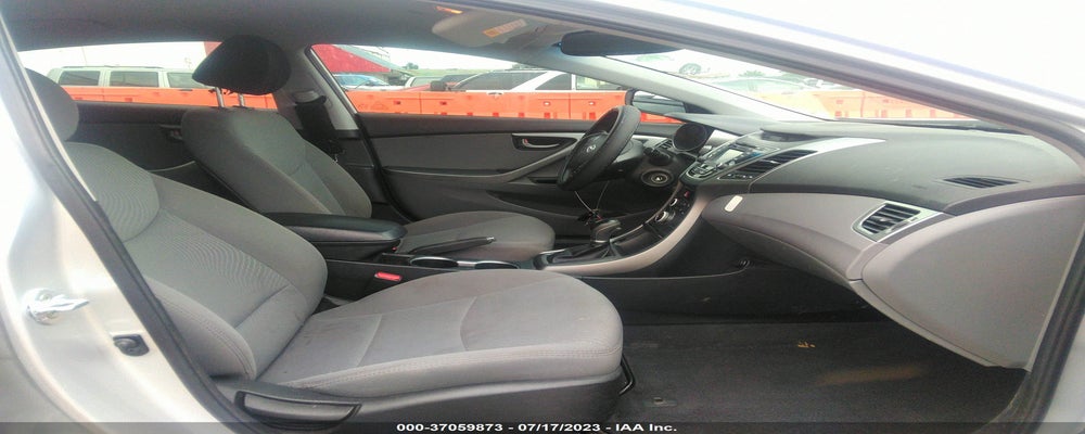 5NPDH4AE6FH593872 2015 HYUNDAI ELANTRA photo no. 5