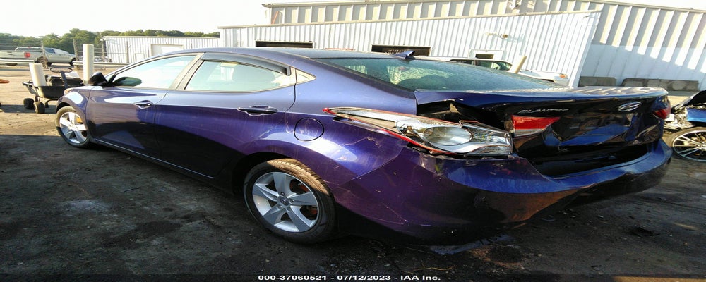 5NPDH4AE2DH316519 2013 HYUNDAI ELANTRA photo no. 3