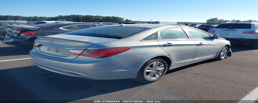 5NPEB4AC4DH658994 2013 HYUNDAI SONATA photo no. 4