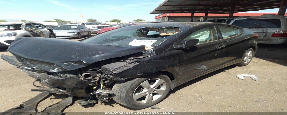 5NPDH4AE9DH239230 2013 HYUNDAI ELANTRA photo no. 2