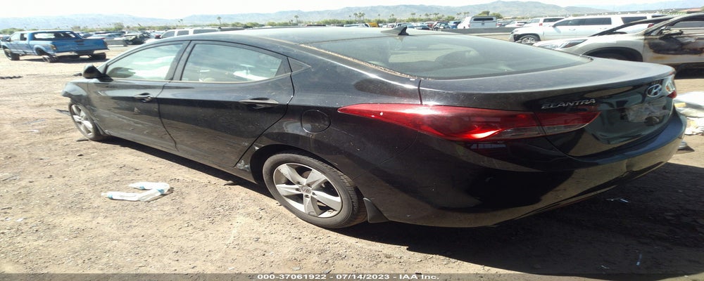 5NPDH4AE9DH239230 2013 HYUNDAI ELANTRA photo no. 3