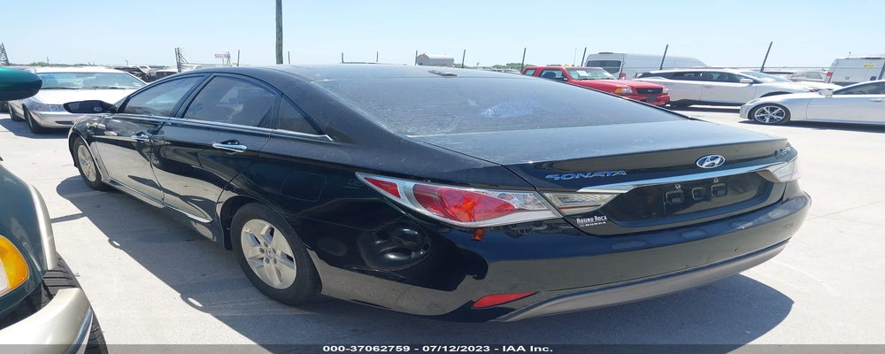 5NPEC4AC7BH232629 2011 HYUNDAI SONATA photo no. 3