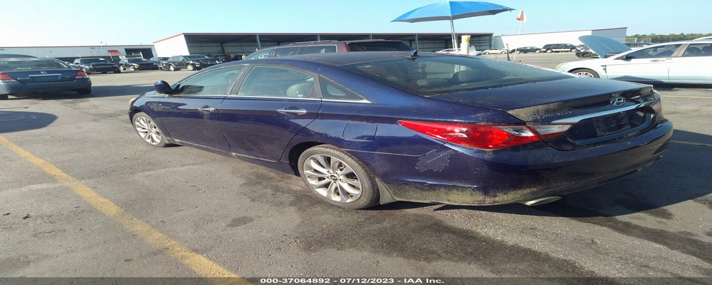 5NPEC4AC6BH259868 2011 HYUNDAI SONATA photo no. 3