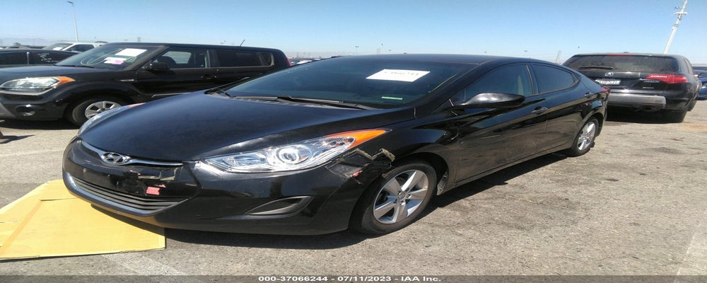 5NPDH4AE9DH364082 2013 HYUNDAI ELANTRA photo no. 2