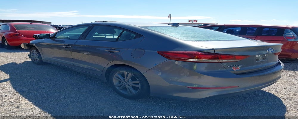 KMHD84LF9HU154787 2017 HYUNDAI ELANTRA photo no. 3