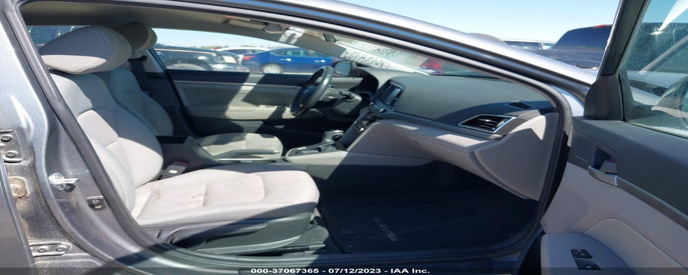 KMHD84LF9HU154787 2017 HYUNDAI ELANTRA photo no. 5