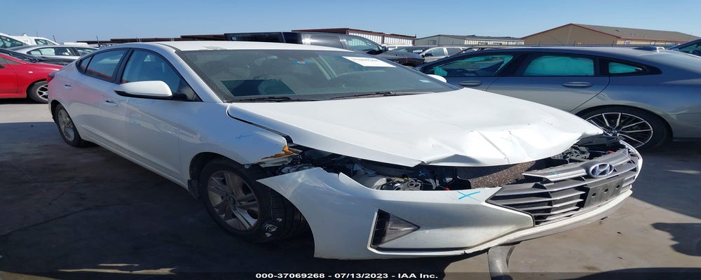 5NPD84LFXKH475503 2019 HYUNDAI ELANTRA photo no. 3