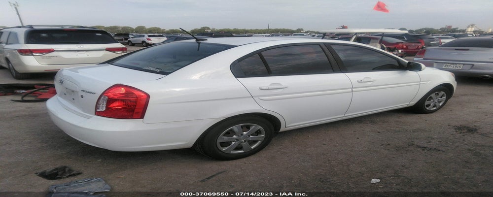KMHCN4AC4BU610134 2011 HYUNDAI ACCENT photo no. 4