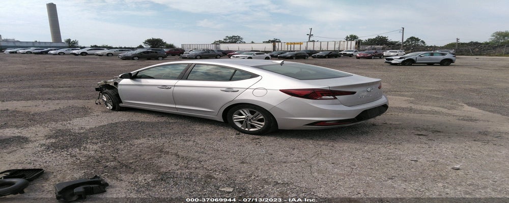 KMHD84LF1KU764254 2019 HYUNDAI ELANTRA photo no. 3