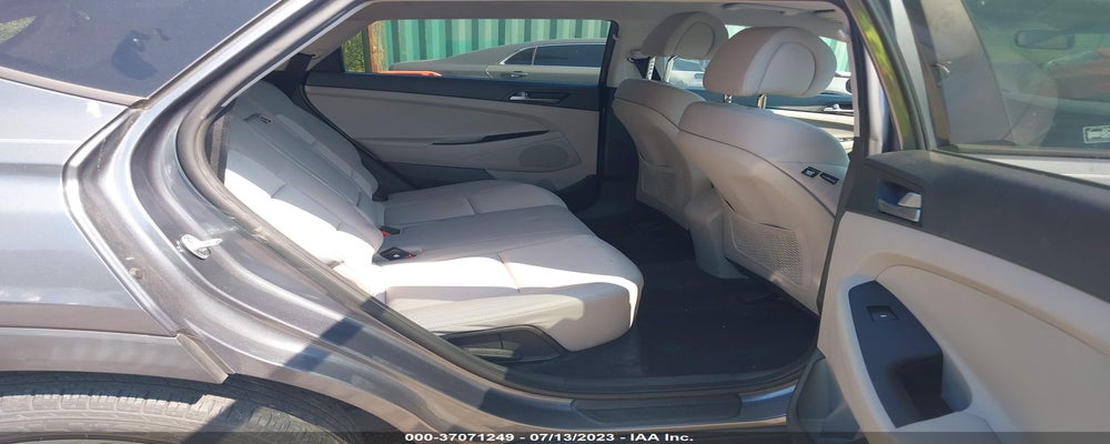 KM8J3CA49HU504643 2017 HYUNDAI TUCSON photo no. 8