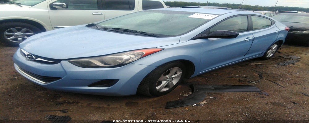 KMHDH4AE3BU093597 2011 HYUNDAI ELANTRA photo no. 2