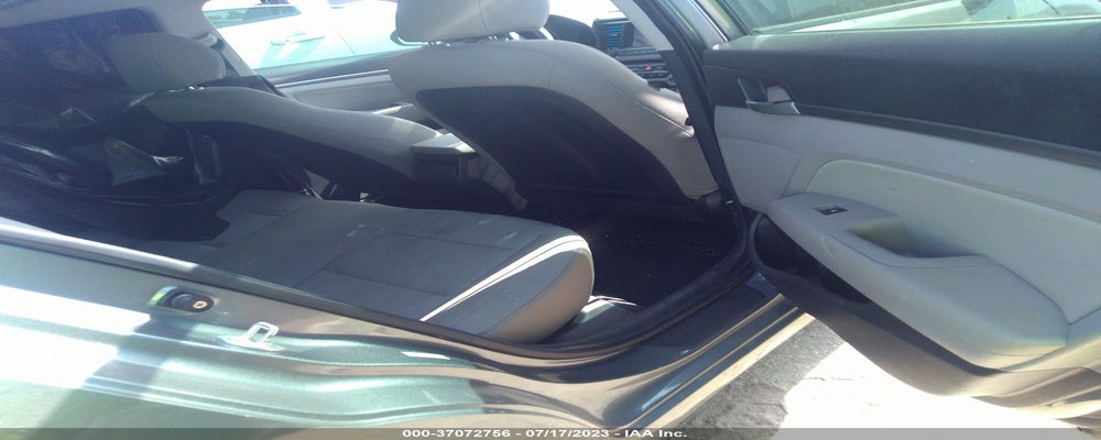 KMHD84LFXHU196546 2017 HYUNDAI ELANTRA photo no. 8
