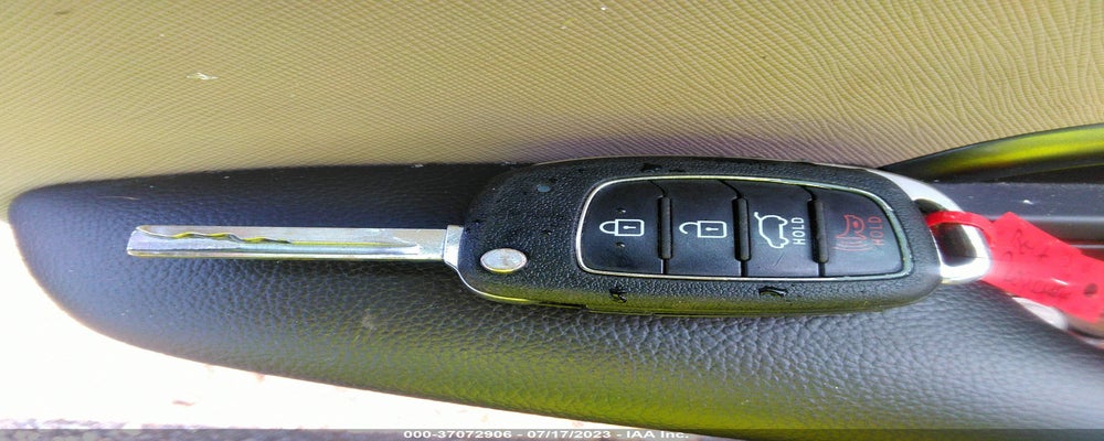 5XYZTDLB1HG495169 2017 HYUNDAI SANTA FE SPORT photo no. 11