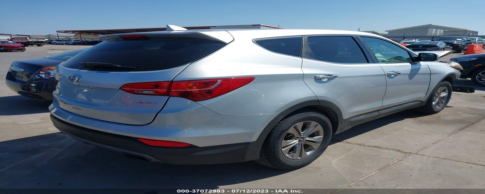 5XYZT3LB9GG358991 2016 HYUNDAI SANTA FE SPORT photo no. 4
