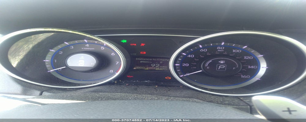5NPEC4AB6BH218065 2011 HYUNDAI SONATA photo no. 7