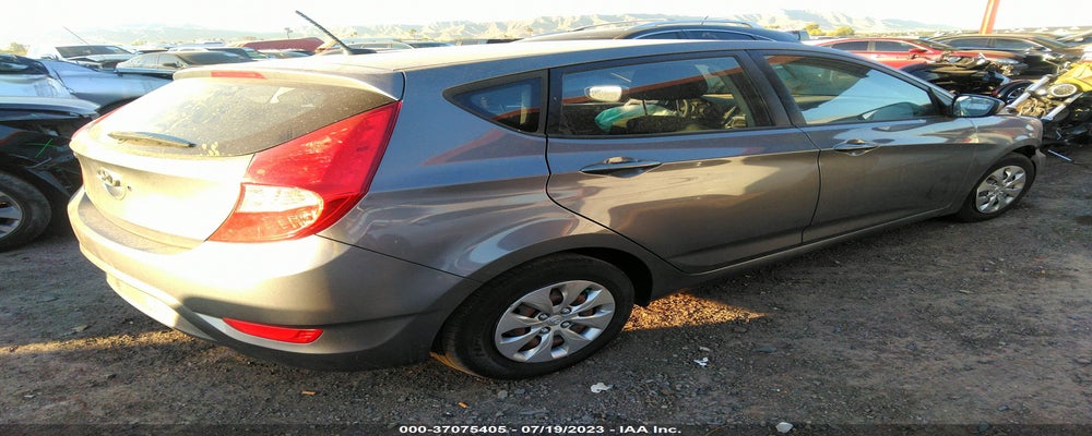 KMHCT5AE4GU241179 2016 HYUNDAI ACCENT photo no. 4