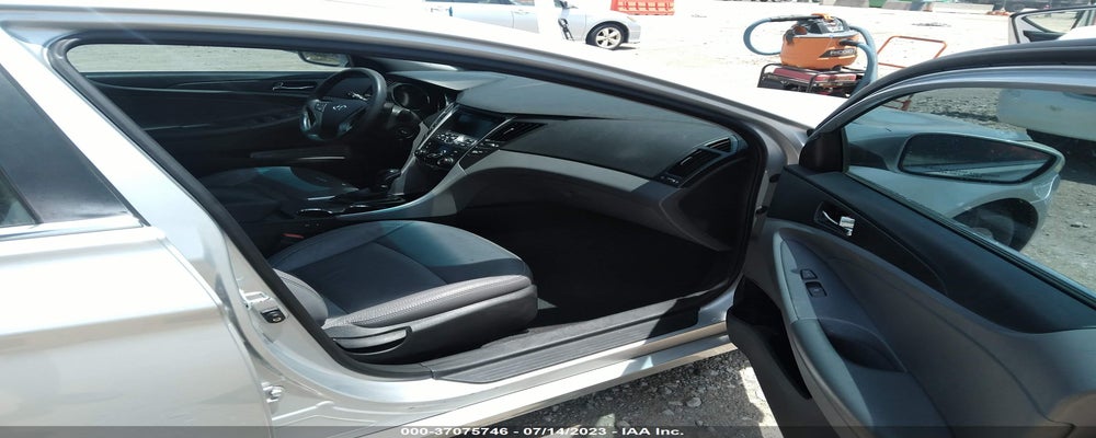 5NPEB4AC4BH063804 2011 HYUNDAI SONATA photo no. 5