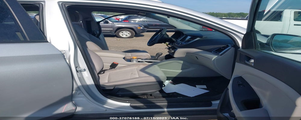 KM8J3CA41JU708407 2018 HYUNDAI TUCSON photo no. 5