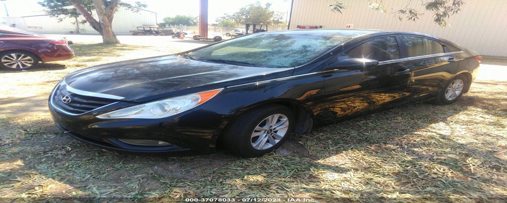 5NPEB4AC6DH719200 2013 HYUNDAI SONATA photo no. 2