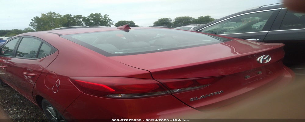 5NPD84LF5JH366042 2018 HYUNDAI ELANTRA photo no. 3