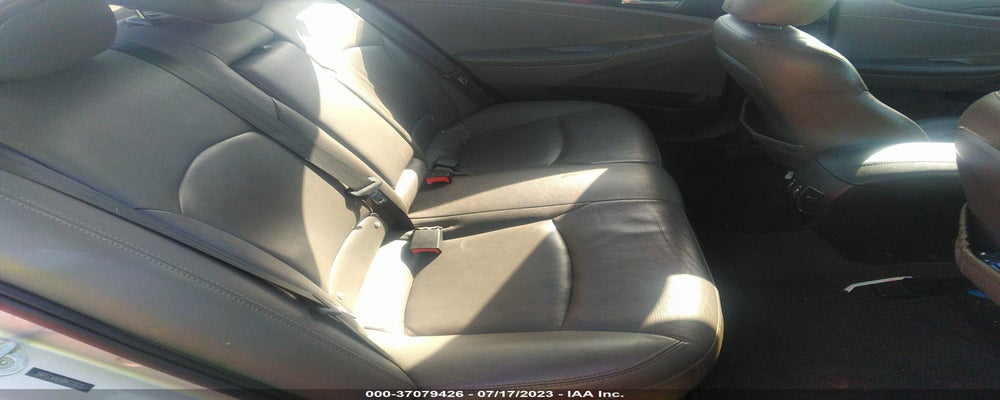 5NPEC4AB5BH177072 2011 HYUNDAI SONATA photo no. 8