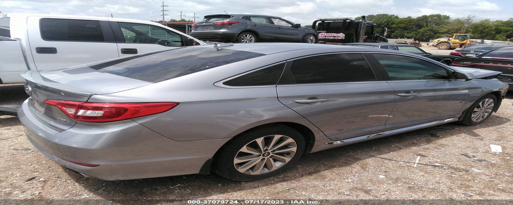 5NPE34AF6GH260780 2016 HYUNDAI SONATA photo no. 4