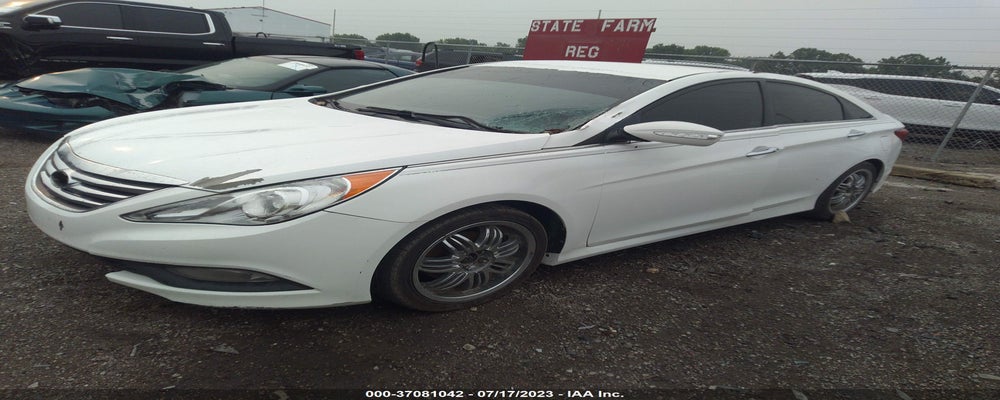 5NPEC4AC3EH908062 2014 HYUNDAI SONATA photo no. 2