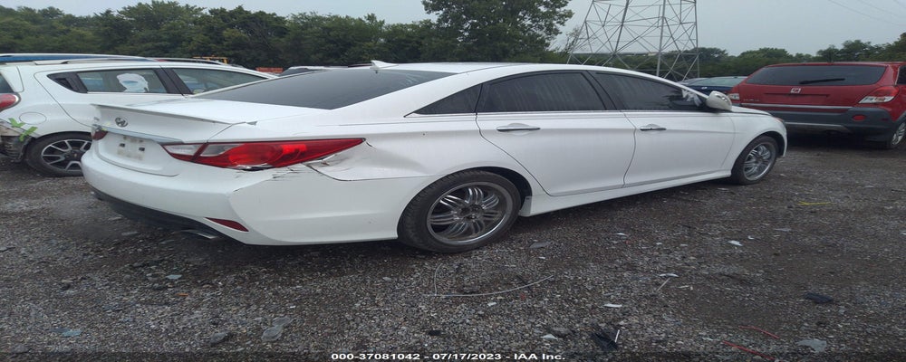 5NPEC4AC3EH908062 2014 HYUNDAI SONATA photo no. 4