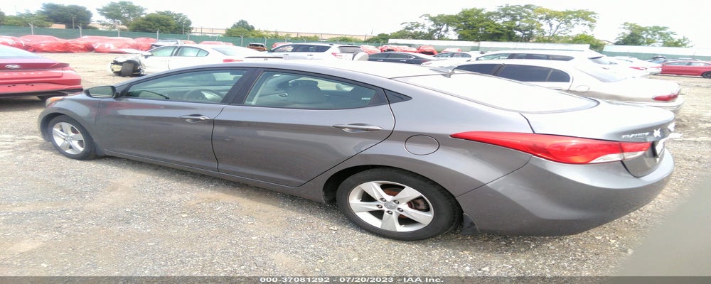 5NPDH4AE2DH185155 2013 HYUNDAI ELANTRA photo no. 3