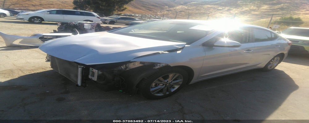 KMHD84LF3JU614726 2018 HYUNDAI ELANTRA photo no. 2