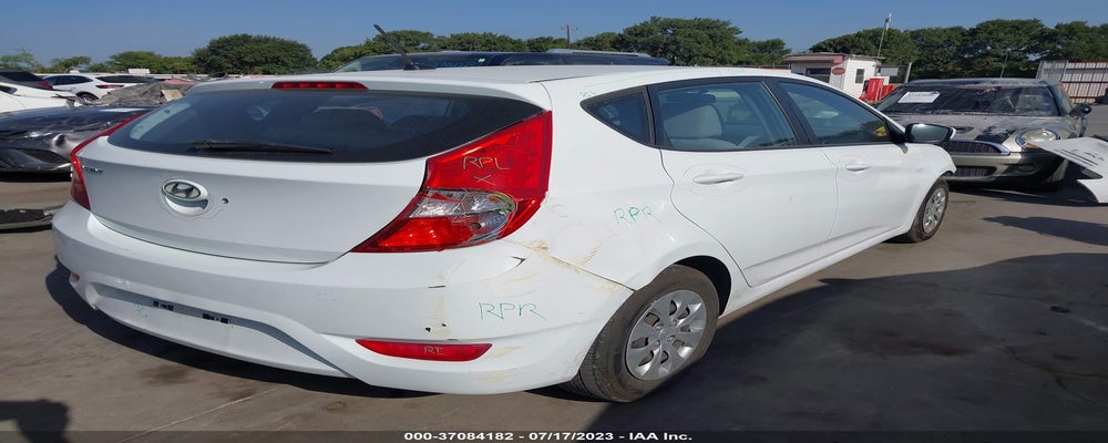 KMHCT5AE1HU313067 2017 HYUNDAI ACCENT photo no. 4