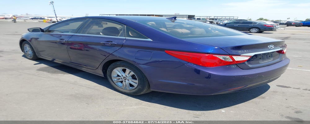 5NPEB4AC6BH210141 2011 HYUNDAI SONATA photo no. 3