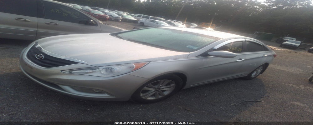 5NPEB4AC6DH698669 2013 HYUNDAI SONATA photo no. 2
