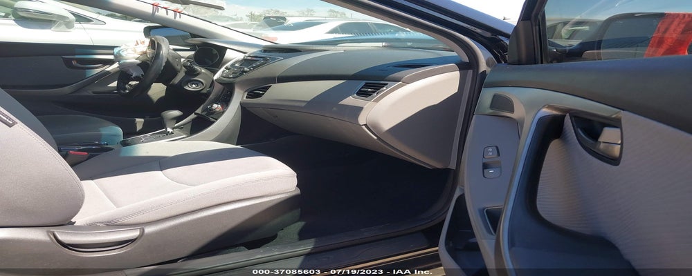 KMHDH4AE3DU946485 2013 HYUNDAI ELANTRA photo no. 5