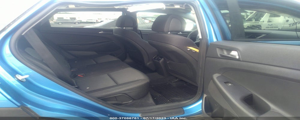 KM8J33A20HU525640 2017 HYUNDAI TUCSON photo no. 8