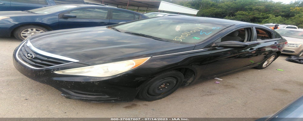 5NPEB4AC2CH457528 2012 HYUNDAI SONATA photo no. 2