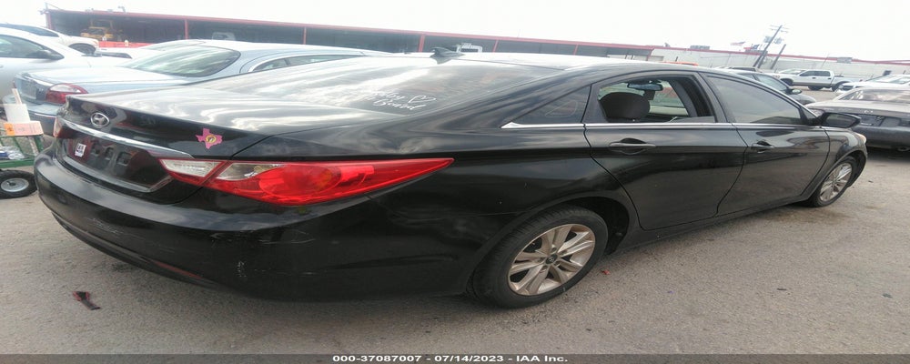 5NPEB4AC2CH457528 2012 HYUNDAI SONATA photo no. 4
